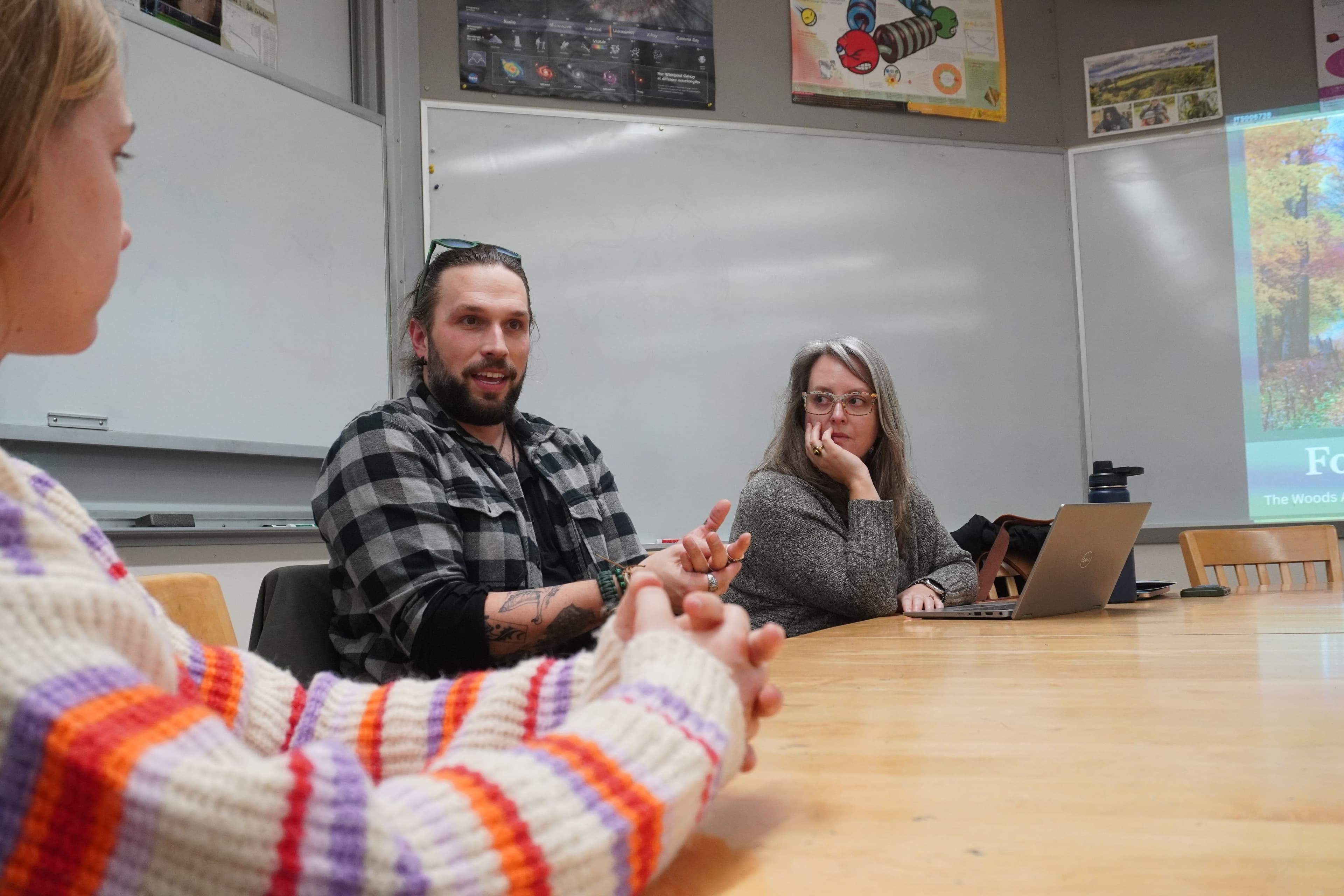 On Tuesday, Jan. 13, Instructor in Science Jim DiCarlo hosted an information session with two representatives from The Mountain School to speak to prospective students about a unique opportunity. Lowers who are interested in applying have the opportunity to attend either the fall or spring semester of their upper year at The Mountain School, a semester program in which roughly 45 students come together, learning about farm work, forestry, environmental science, and connection with wildlife and nature.