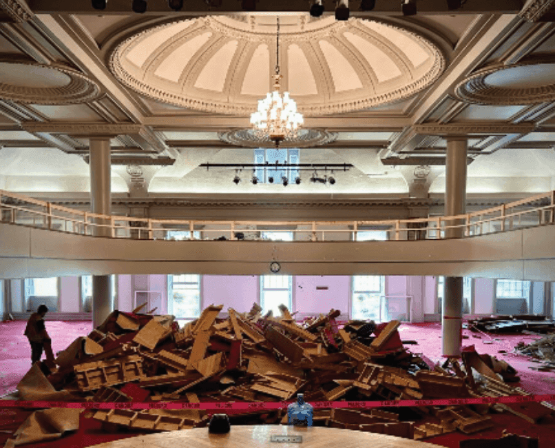 How to Say “Senior Class”